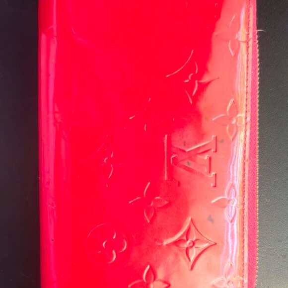 Louis Vuitton Monogram Red Vernis Patent Leather Zippy Waller w/COA - Picture 6 of 7